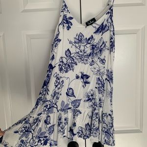 ** LAST CHANCE ** Floral blue and white mini!